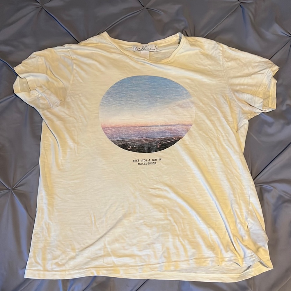 Yellow summer T( nice baggy fit )